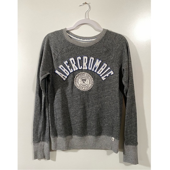 A&F Soft Crewneck Sweatshirt Patch Seal and Logo Size Small Gray - Picture 2 of 7